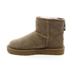 Boots Fourrées Femme UGG Classic Mini 7 Boots Fourrées Femme UGG Classic Mini -Infinyt Soldes Boutique boots fourrees femme ugg classic mini 3
